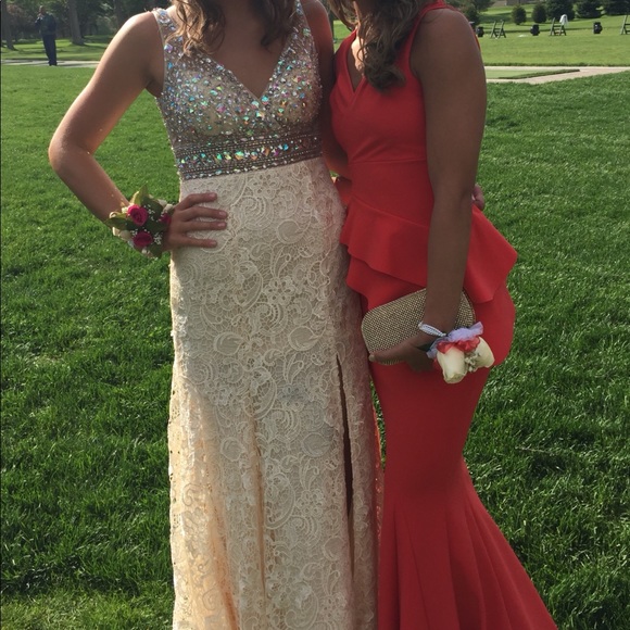 Prom - Picture 4 of 4